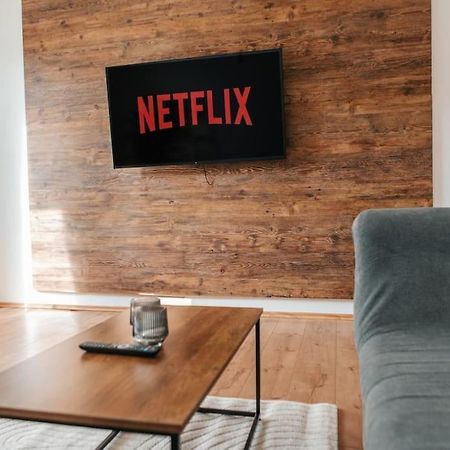 Bright & Grey - Netflix - City - Wifi - 4 Person エッセン エクステリア 写真